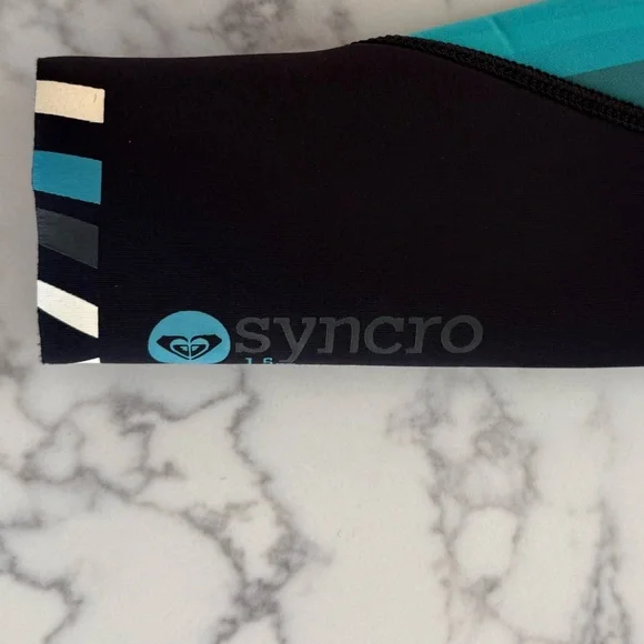 Roxy 1.5mm Long Sleeve Spring Wetsuit Jacket - Black / Blue - Size 8 - Picture 6 of 7